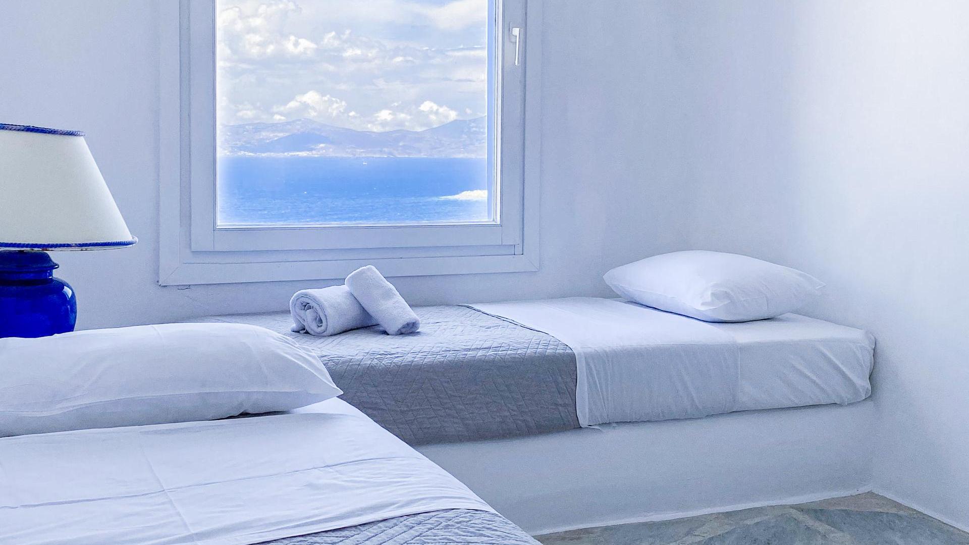 Blue Harmony Suites of Mykonos – Three Bedroom Apartment for 6 guests